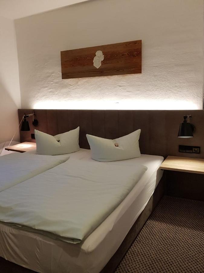 Ritterhof Kampehl Hotell Neustadt  Eksteriør bilde