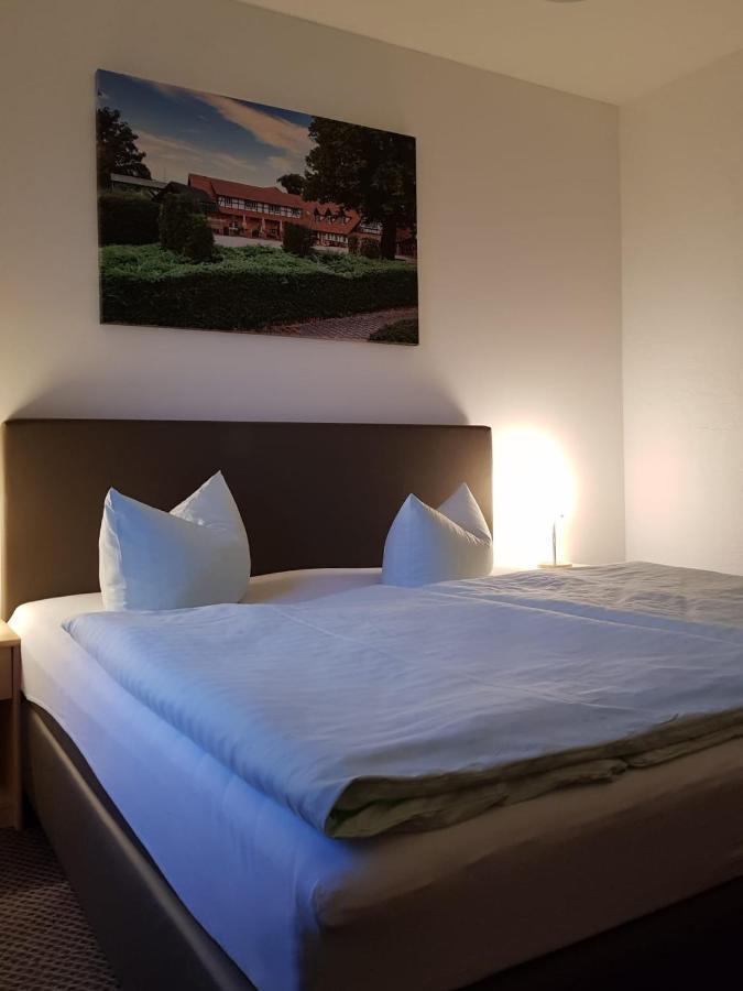 Ritterhof Kampehl Hotell Neustadt  Eksteriør bilde